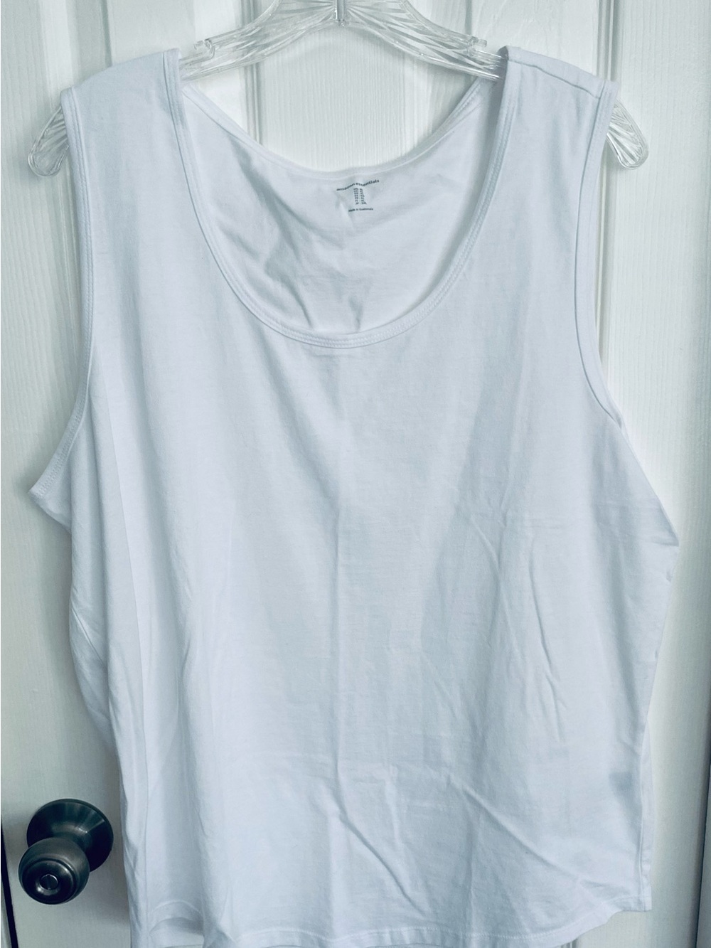 Women’s Classic White Scoop Neck Tank Top Amazon Essentials (2). XL